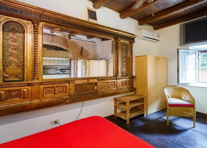 Independent With Garden Heart Of Trastevere John Cabot רומא